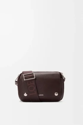Small Pebble Messenger Bag in Supple Grained Calfskin