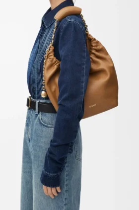 Small Squeeze Bag in Mellow Nappa Lambskin
