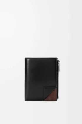 Switch Slim Compact Wallet in Supple Grained Calfskin and Suede