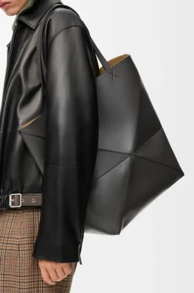 Xl Puzzle Fold Tote in Shiny Calfskin