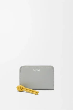Zipped Coin Purse in Shiny Nappa Calfskin Zipped Coin Purse in Shiny Nappa Calfskin